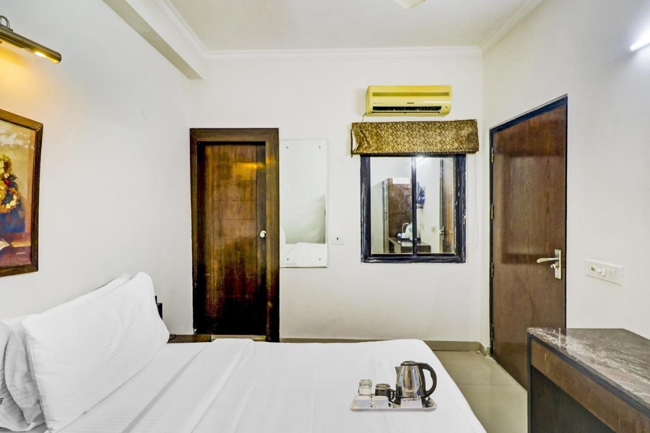 Hotel Townhouse 517 La Sapphire Near Delhi Airport Nové Dillí Exteriér fotografie